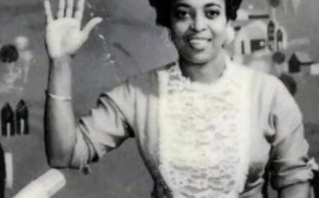 JEUGDINFORMATIE: Kijk terug, Kijk vooruit, Begrijp vandaag – Ode aan STVS icoon Tante Jacquel