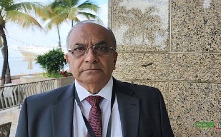 Ex-minister Sewdien gehoord door politie over onregelmatigheden LVV