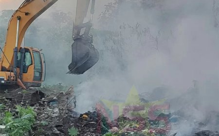 Brand Charlesburg nog niet onder controle; omwonenden klagen over rook en stank