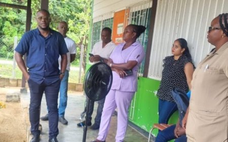 DNA-lid Doorson hoort grieven aan van KBS in Coronie