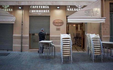 Opmerkelijk – Dievenbende opgepakt die meer dan duizend terrasstoelen stal in Madrid