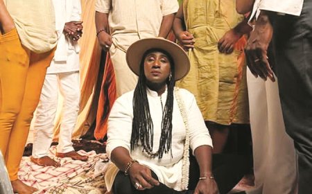 50 jaar Srefidensi: Wortu d’e abra – Woorden die oversteken