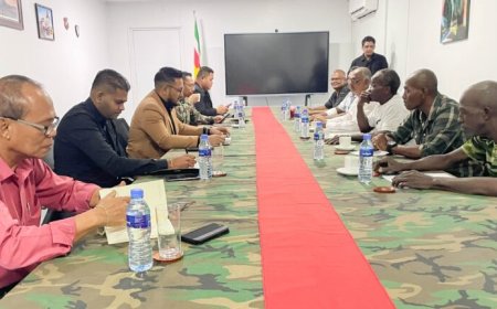 Minister Ramsaran belooft structurele aanpak van knelpunten bij ex-militairen