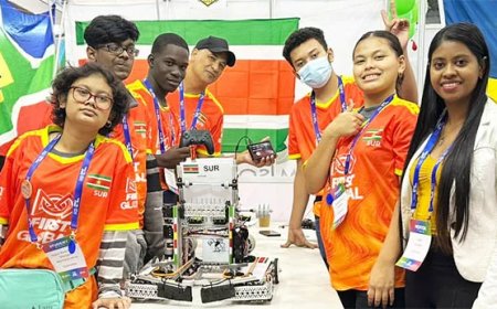 Jonge tech-talenten op wereldrobotica-wedstrijd in Panama