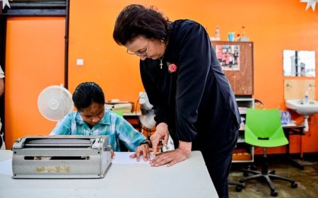 President Geerlings-Simons bezoekt instituten kinderen met beperking