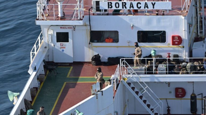 Frankrijk arresteert bemanning van vrachtschip uit ‘Russische schaduwvloot’