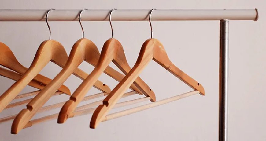 Gelijke kledingvoorschriften bij officiële instanties voor iedereen