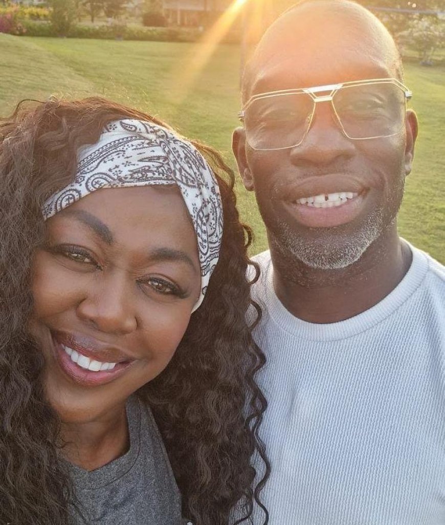 Zangeres Berget en tweelingbroer Alvin Lewis herontdekken roots