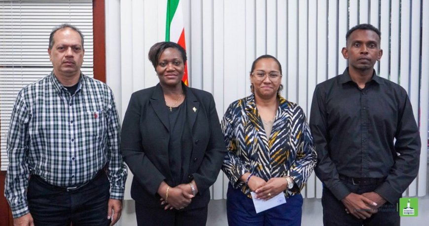 Directeur Financiën Parohi ontheven