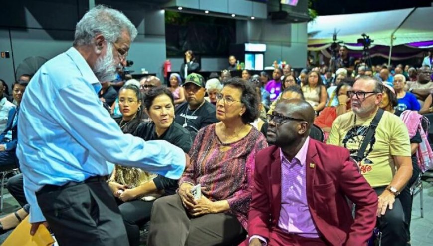 Kanhai dient gratieverzoek in voor Decemberveroordeelden bij president Simons