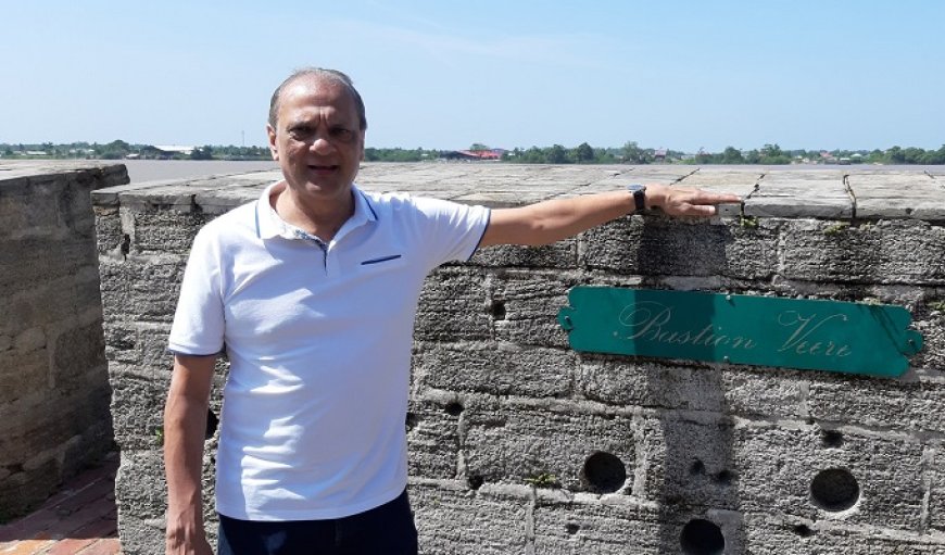 Oemrawsingh waarschuwt NPS en A20 voor steun aan gratieverzoek 8 decemberzaak