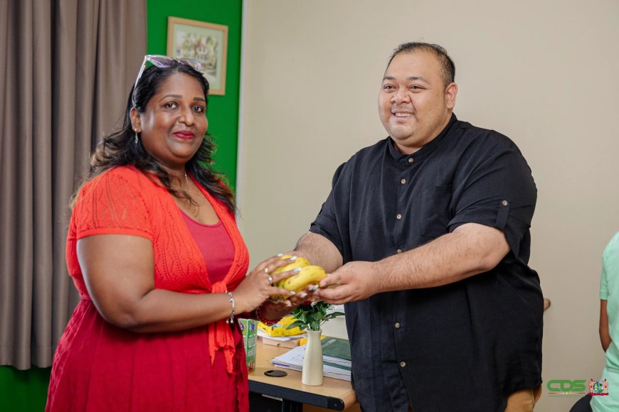 LVV schenkt groenten en fruit aan Stichting Betheljada