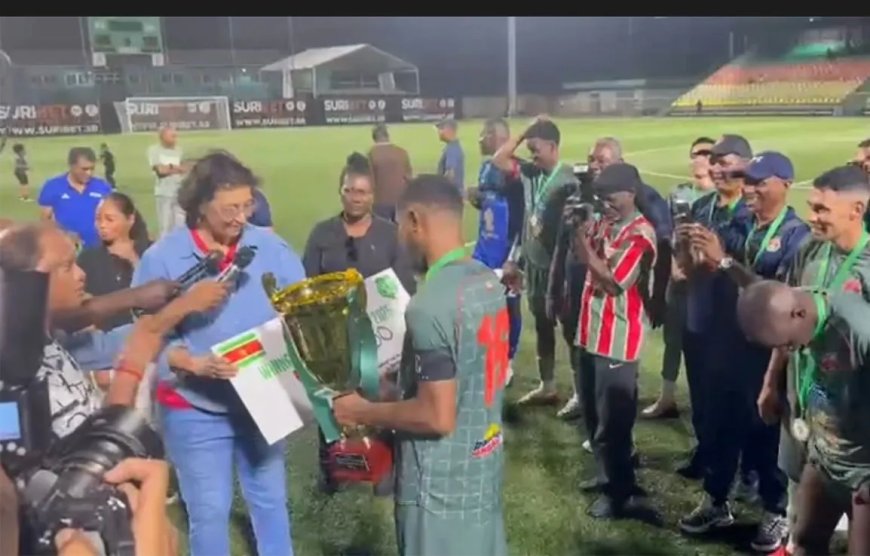 Robinhood wint President’s Cup na spannende finale tegen Inter Moengotapoe