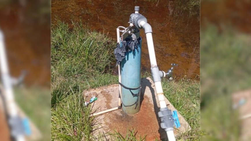 Waterinstallatie Kwamalasamutu defect door blikseminslag