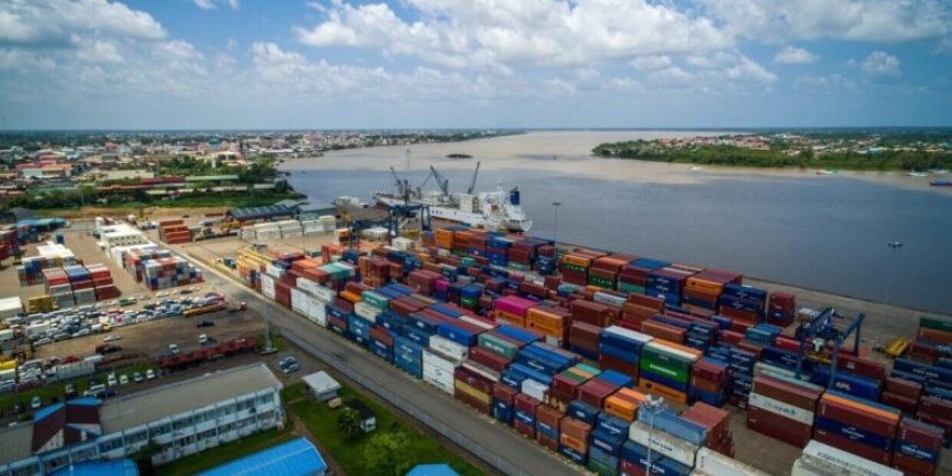 BESCHOUWING — Havenbeheer wast de handen in onschuld