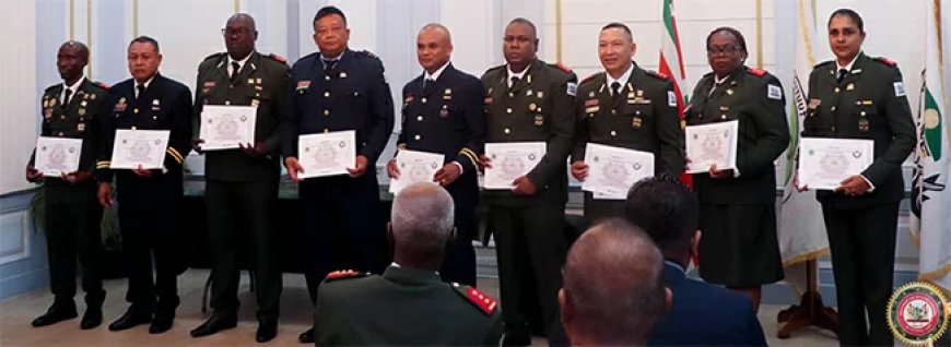 Nieuwe lichting strategisch legerkader klaar voor hoogste functies binnen Defensie