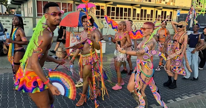 Pride Walk: Je hoeft ons niet te accepteren, maar respecteer ons wel