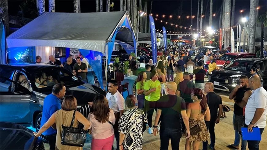 Grote belangstelling voor Chinese automerken op DSB Bigi Yari Autobeurs