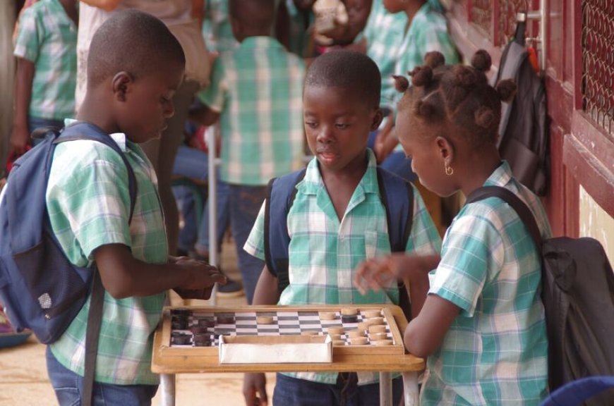 Problemen in het onderwijs die ook het gezinsleven ontregelen