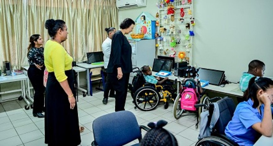 President erkent maatschappelijk belang instellingen voor kinderen met hulpvraag