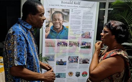 Naks eert twaalf Surinaamse iconen met kalender en expositie