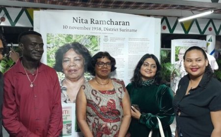 Gemêleerd gezelschap in Naks-iconen-kalender 2026