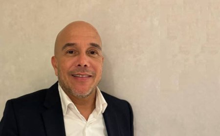 GOEDE WAAR PRIJST ZICHZELF…