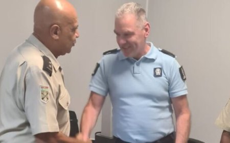 Nederlandse Marechaussee schenkt modern docu-center aan Surinaamse Militaire Politie