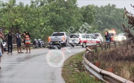 Bromfietser overleden op de Meursweg