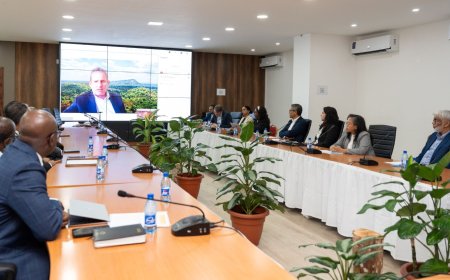 Rudolf Elias keert terug als president-commissaris van Staatsolie