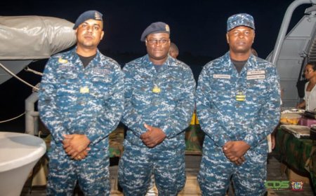 Nationaal Leger 18 hoger opgeleide officieren rijker