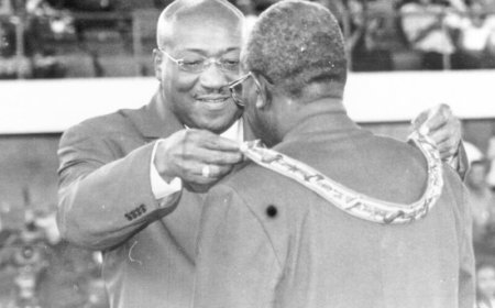 Ronald Venetiaan (1936-2025): Nationalist, denker en moreel kompas heengegaan