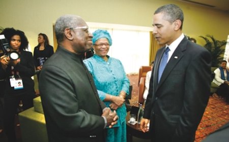 VS-ambassade eert nalatenschap van oud-president Venetiaan