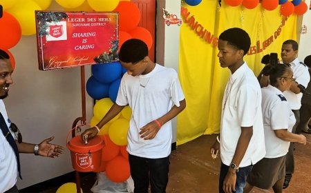 Leger des Heils maakt met SRD 50.000 goede start bij kerstpottenactie