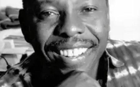 Weetje van de dag – Vandaag in 1995: Toneelschrijver en activist opgehangen in Nigeria