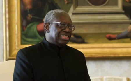 Eerbetoon aan president Venetiaan bij start APB