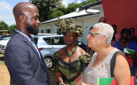Minister Misiekaba opent nieuwbouw WoonZorgCentrum Wiesje