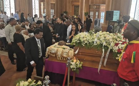 Gemoedelijke en ontspannen sfeer bij afscheid Venetiaan in Kathedrale Basiliek