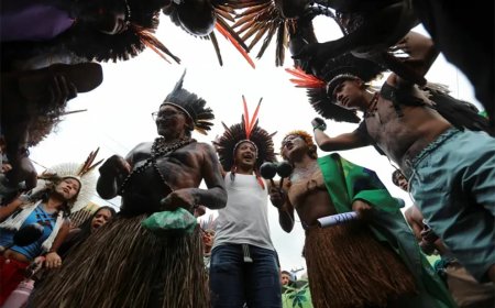 COP30: Inheemsen protesteren..'Ons land is niet te koop'