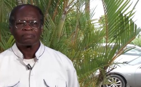 Idealen van de onafhankelijkgheid in de as gegooid door militaire ingreep