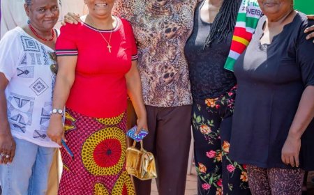 Simons: Jong en oud moeten elkaar blijven dragen