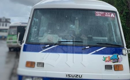 Leerkracht raakt tas met grote geldsom en documenten kwijt in lijnbus