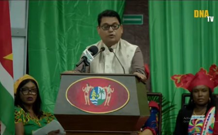 Bijdrage VHP tijdens viering 50 jaar Staatkundige Onafhankelijkheid in Assemblee