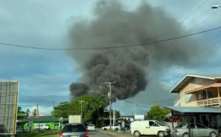 Brand verwoest woning brandweerman in Nickerie