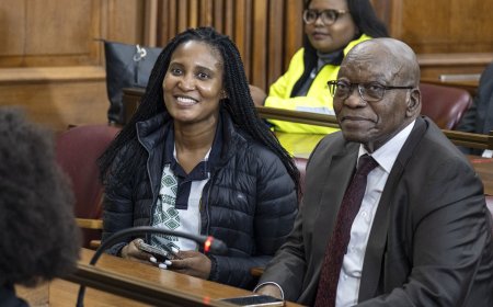 Dochter oud-president Zuma verdacht van ronselen Zuid-Afrikanen voor leger Rusland