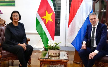 Demissionair premier Schoof belooft herevaluatie ‘nood’ visumbeleid voor Surinamers