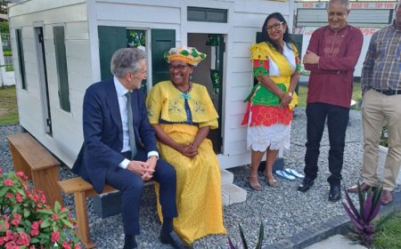 Nederlandse minister-president brengt bezoek aan SAO