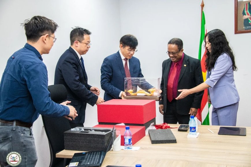 ???????? Suriname wil betere deal met bauxietgigant Chinalco ????????