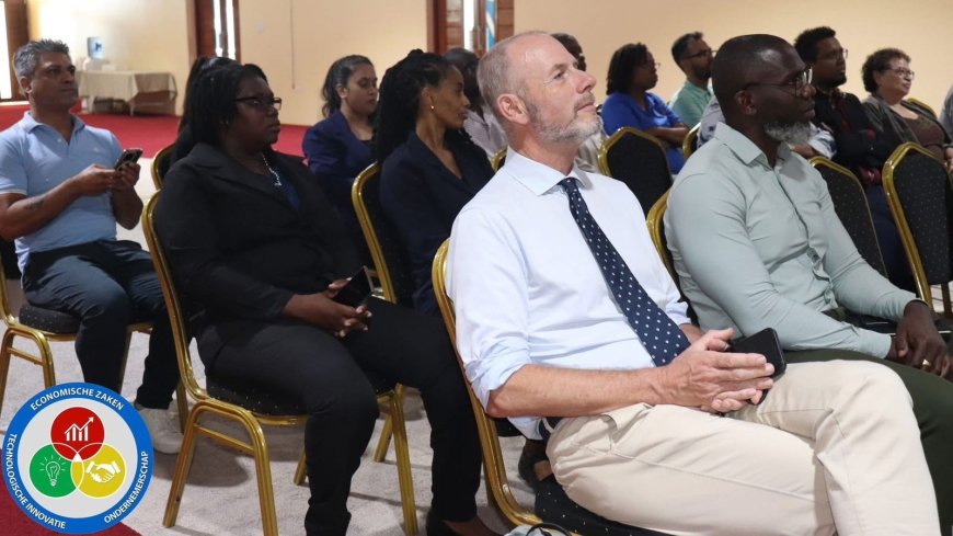 Unasat en Saxion ondertekenen MoU voor versterkte samenwerking