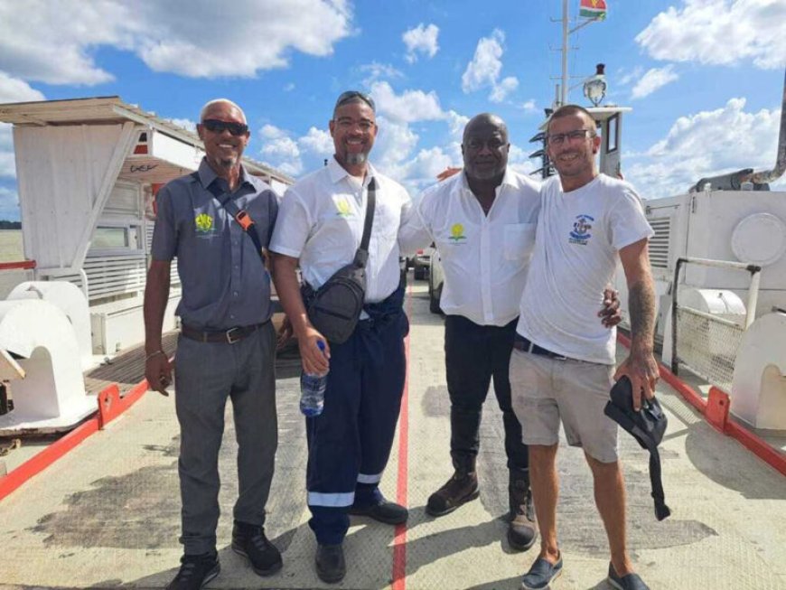 Nieuwe samenwerking versterkt ferryverbinding over de Maroni